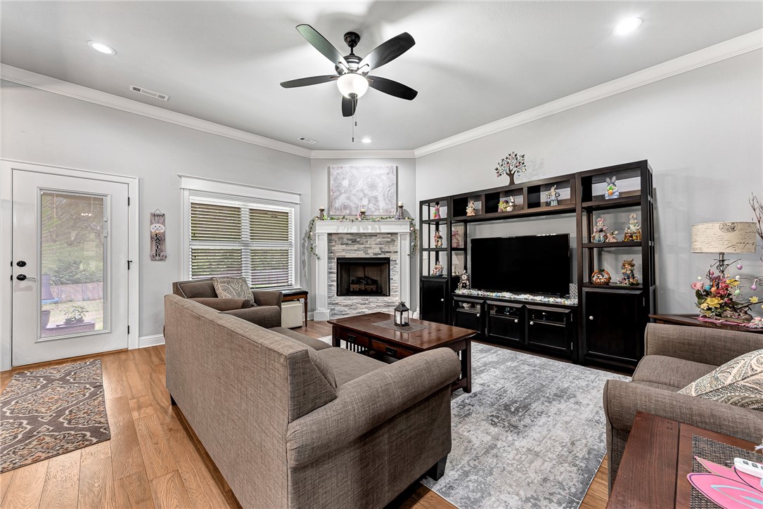 White Oak Trails Sub Ph 2 Bentonville - Residential
