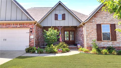Photo of 439 Penzo Avenue, Tontitown, AR 72762 (MLS # 1358337)