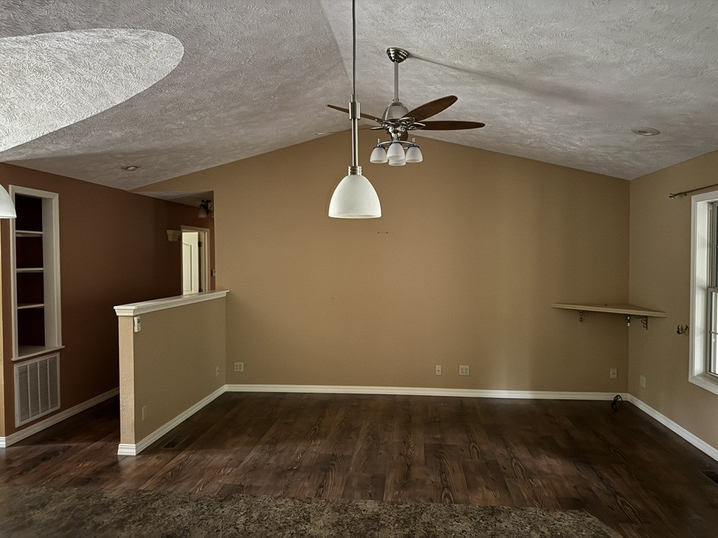 Mallard Point Estates 1st Add - Residential