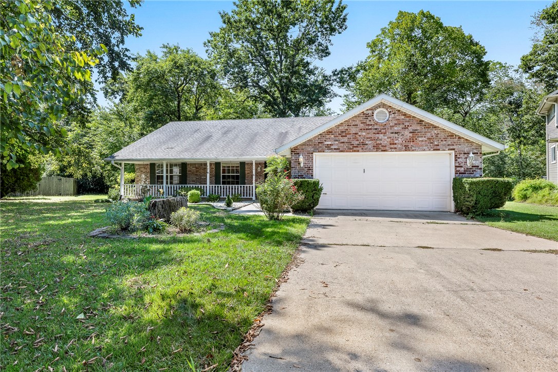 Grand Oaks Sub Ph I & Ii - Residential