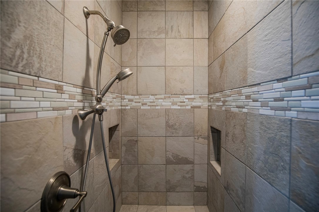 Hanover Sub Ph Ii Bentonville - Residential