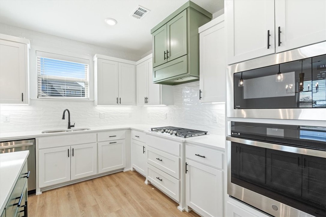 WALNUT GROVE SUB PH II-BENTONVILLE - Residential