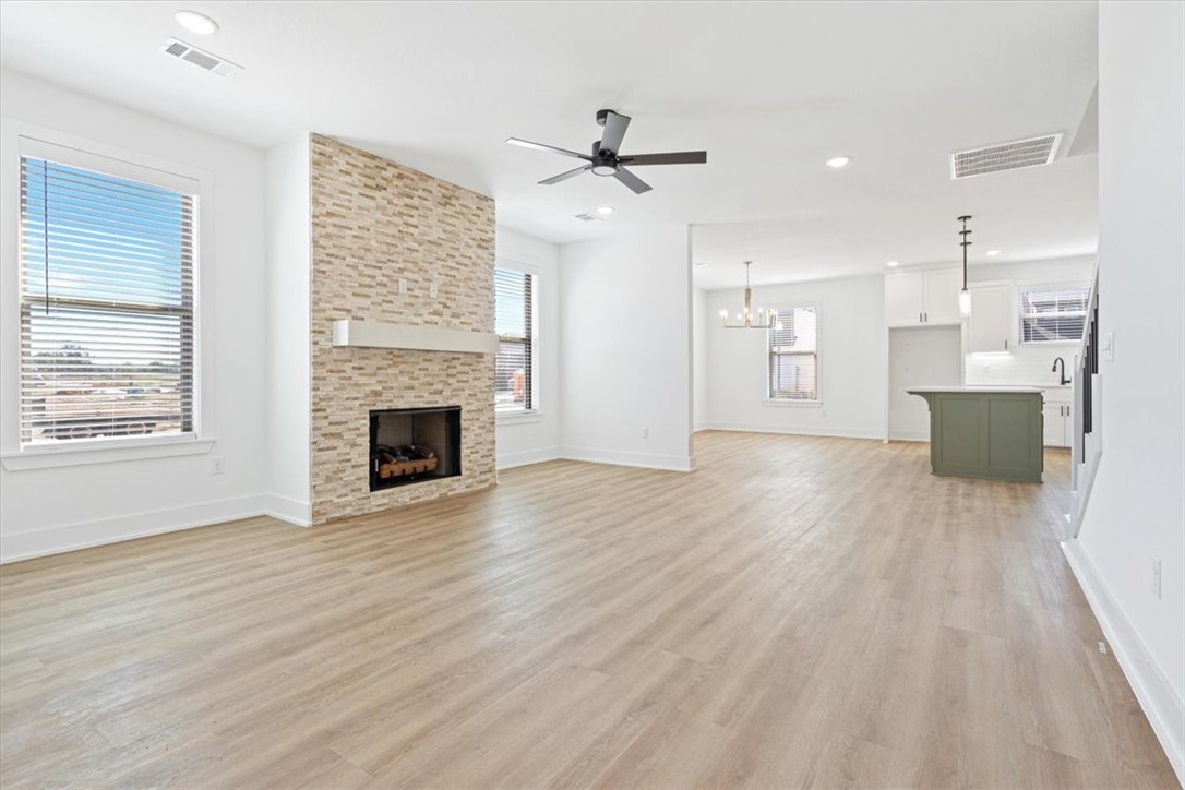 WALNUT GROVE SUB PH II-BENTONVILLE - Residential