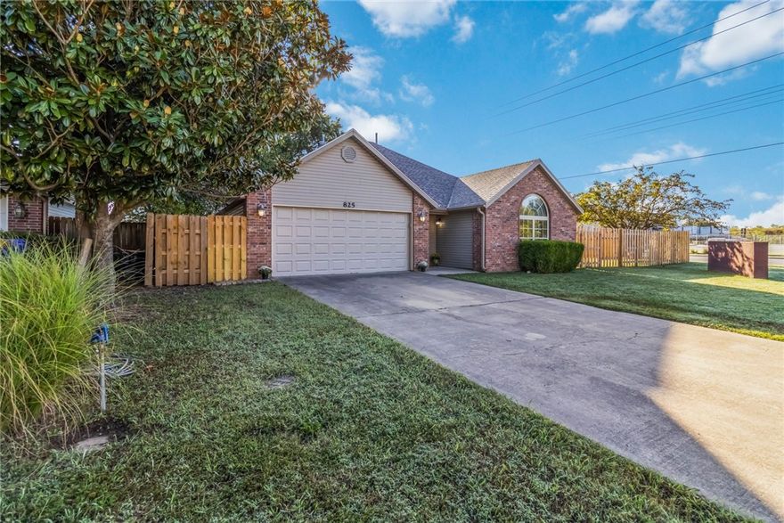 This charming three-bedroom, two-bath home sits on a spacious corner lot in a prime location. Recent updates include a brand-new roof, new shadowbox privacy fence, new garage door, fresh paint throughout and durable LVP flooring. The custom cabinets add a touch of craftsmanship, and the open layout makes the home both functional and inviting.