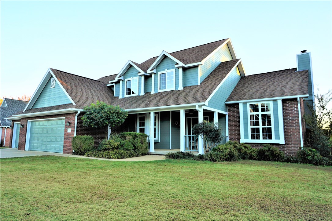 Only one block to walking trail! Lovely move in ready Bel Air Subdivsion, Family home, new carpet, freshly painted, speaker system throughout, 30 amp for RV, green air return filter system. Great yard for entertaining.