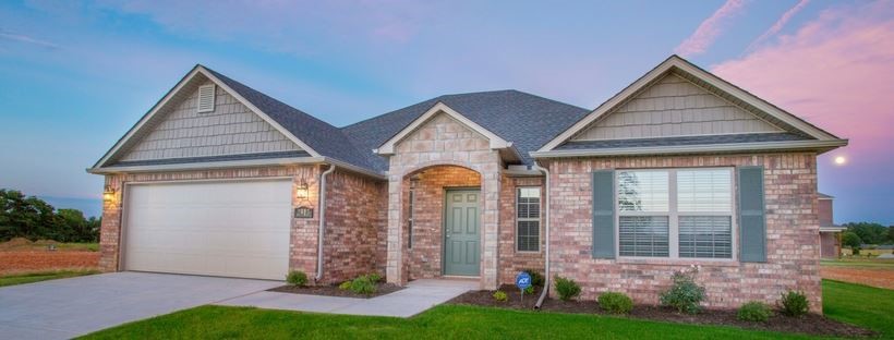 RD eligible, $0 down, 2-10 Warranty, Come and see this 3 bedroom 2 bath home with stainless steel appliances and covered patio. This home is located by the walking and biking trails in the new Phase of Morningside 3. Ask how you can receive up to $3000 paid. *Home Town Hero Discount for all that qualify* Note:picture is a rendering.