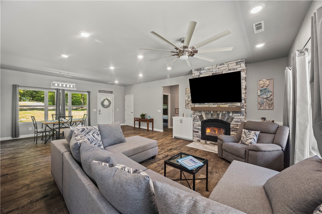 Farmington Outlots - Residential