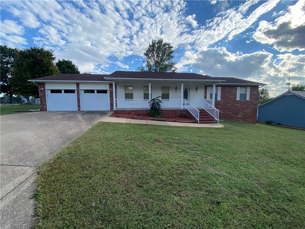 Cottonwood Estate West - Residential
