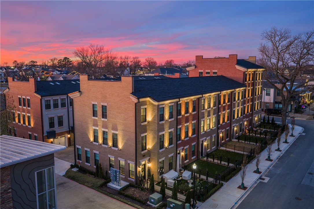 Oak One - Residential