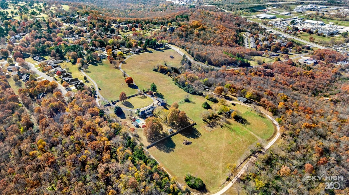 Fayetteville Outlots - Land