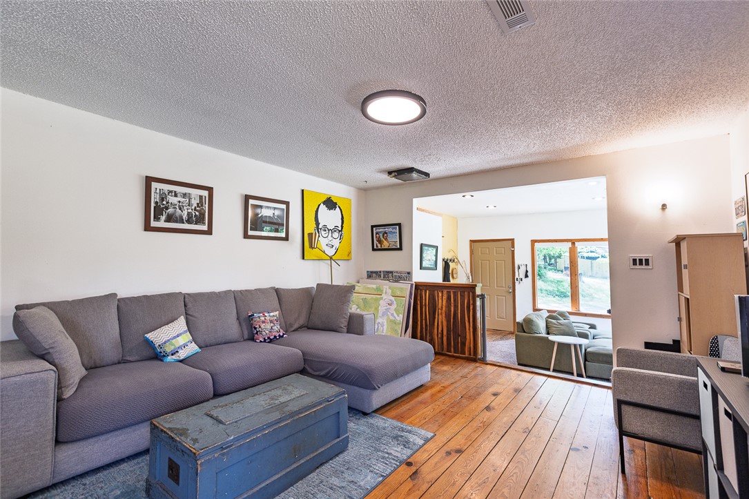 Beav-O-Rama - Residential