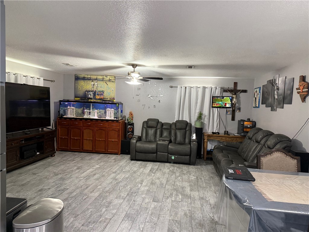 TERRY ACRES-SPRINGDALE - Residential Income