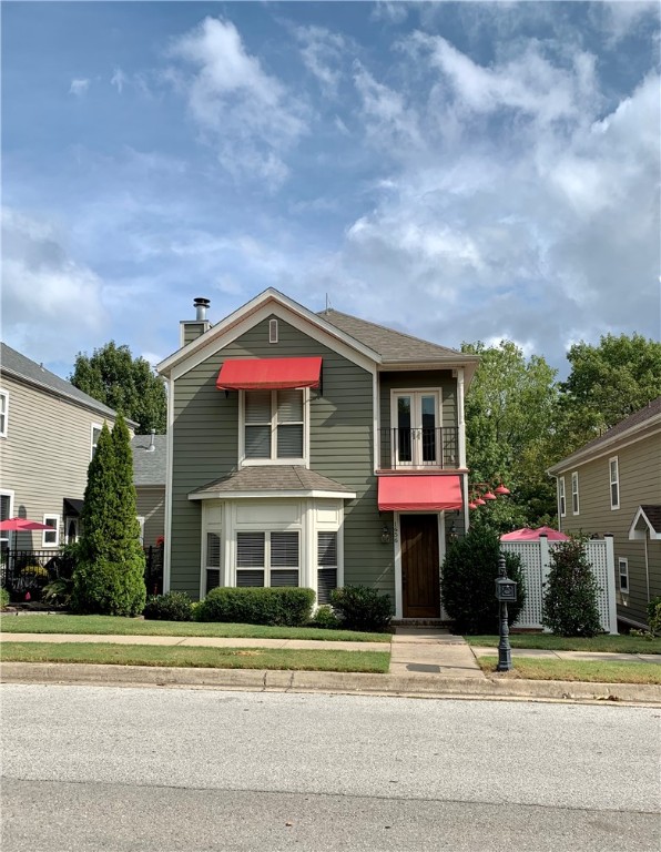 Beautiful 3BD/2.5BA home in highly desirable Charleston Place S/D. 1 block from the NWA Greenway trail sys., a 15 min walk to Gulley Park. Neighborhood park and playground located just across the street. Stunning REAL oak hardwood floors upstairs and down. Kitchen with tons of cabinets, instant hot water tap, Bosch DW, Electrolux gas range, lovely granite counters, SS appl. incl. fridge. Custom cabinetry up and down, 10' and 9' ceilings with crown molding throughout. Great Closets! Wonderful, private side patio with small garden shed. Garage has built in storage lofts and workbench. 3rd car pad on side. New roof in 2020. Newer HVACs