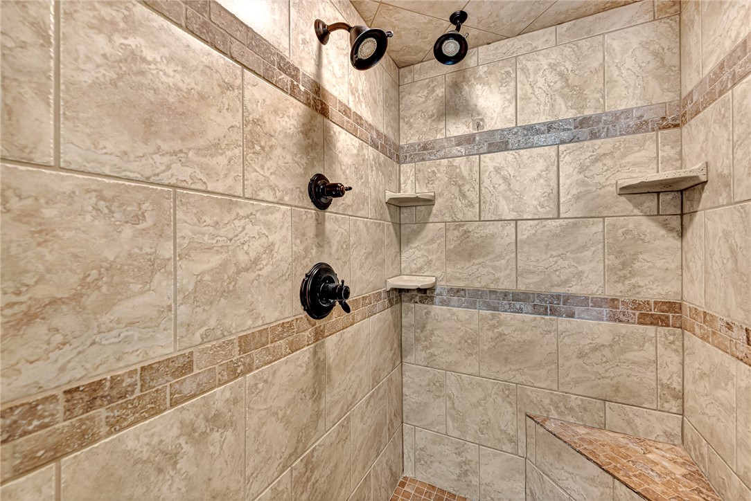 Ridgewood Sub Cave Spgs - Residential