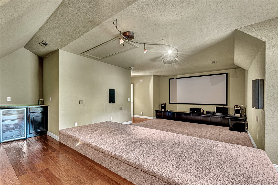 Ridgewood Sub Cave Spgs - Residential