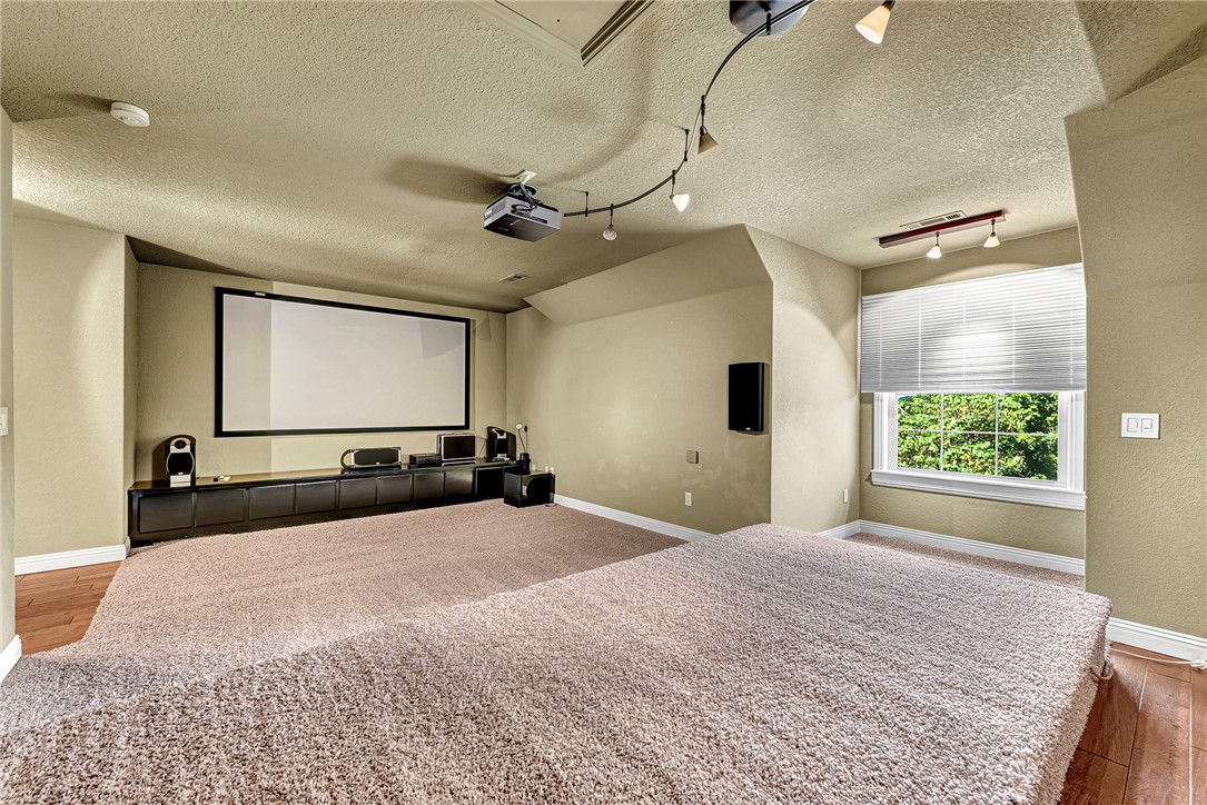 Ridgewood Sub Cave Spgs - Residential