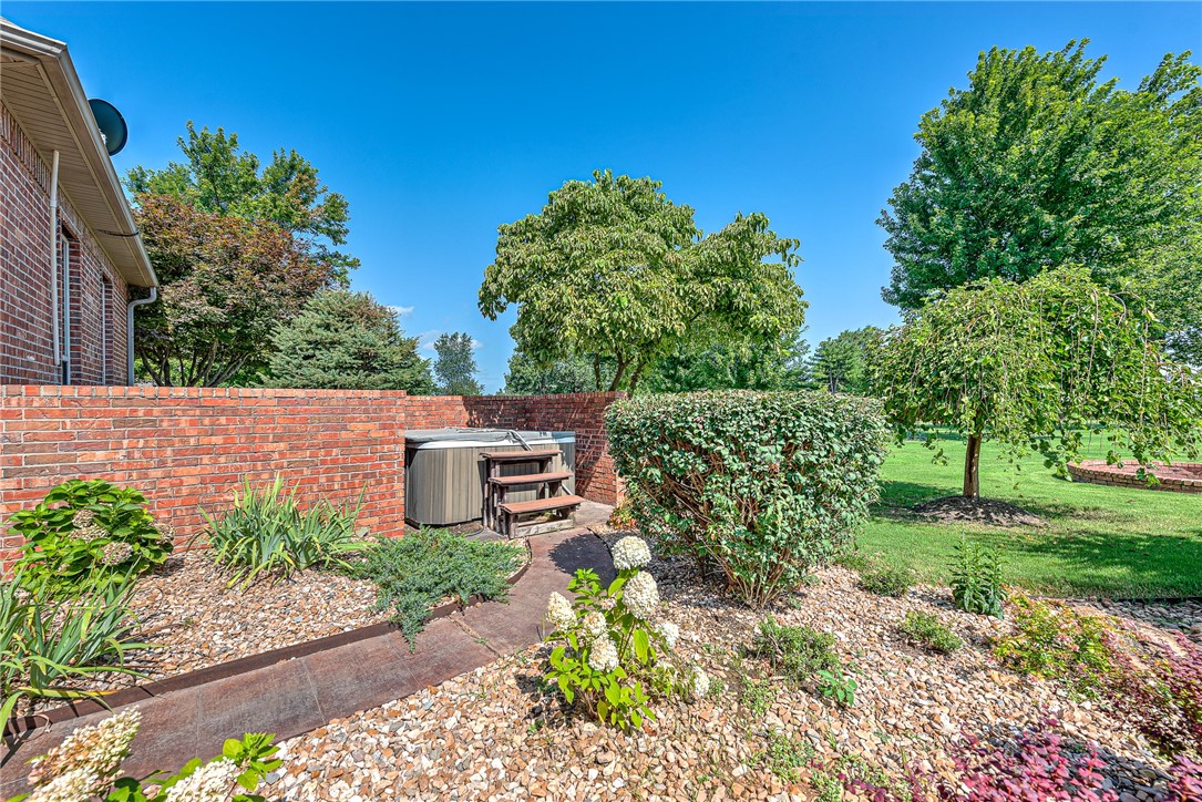 Ridgewood Sub Cave Spgs - Residential