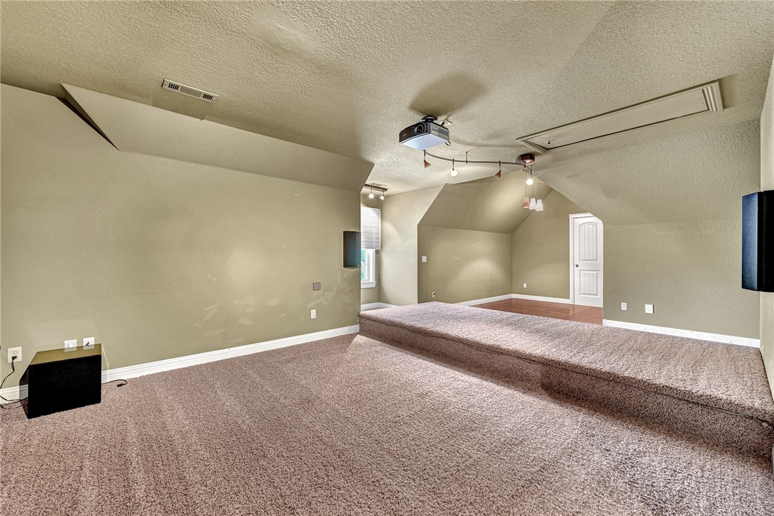 Ridgewood Sub Cave Spgs - Residential