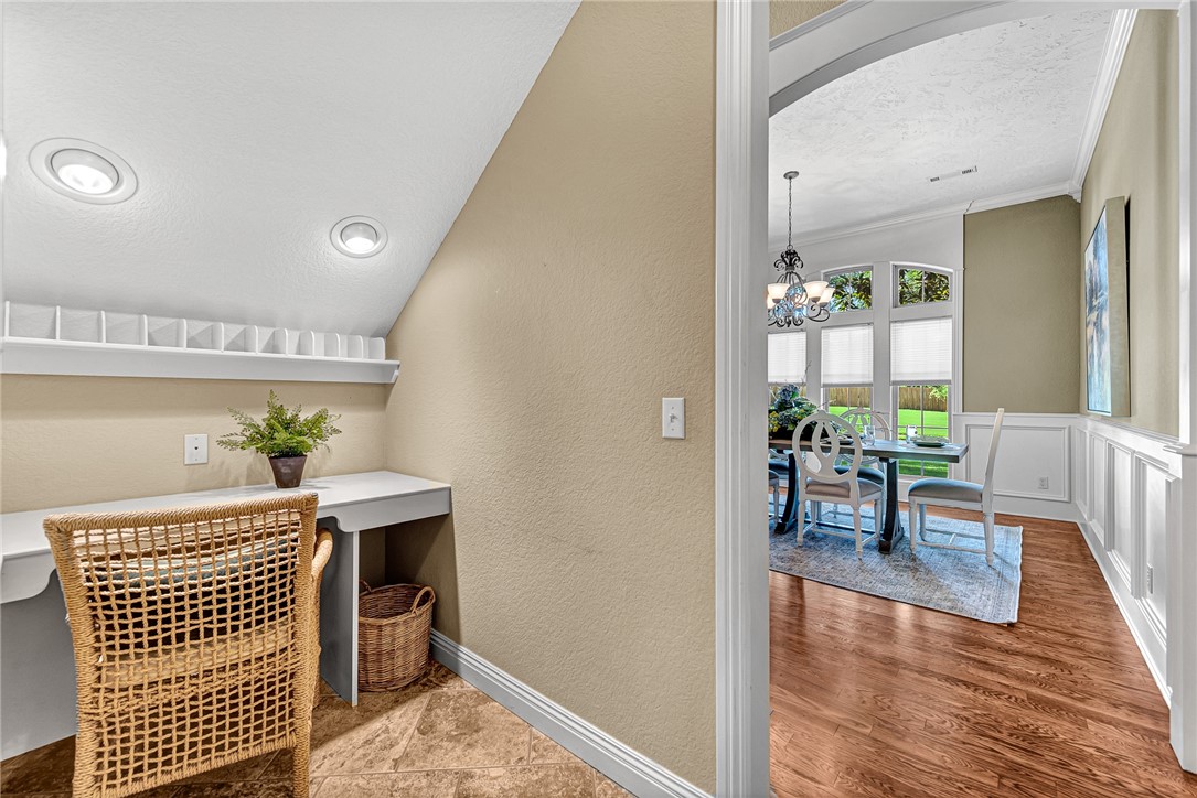 Ridgewood Sub Cave Spgs - Residential