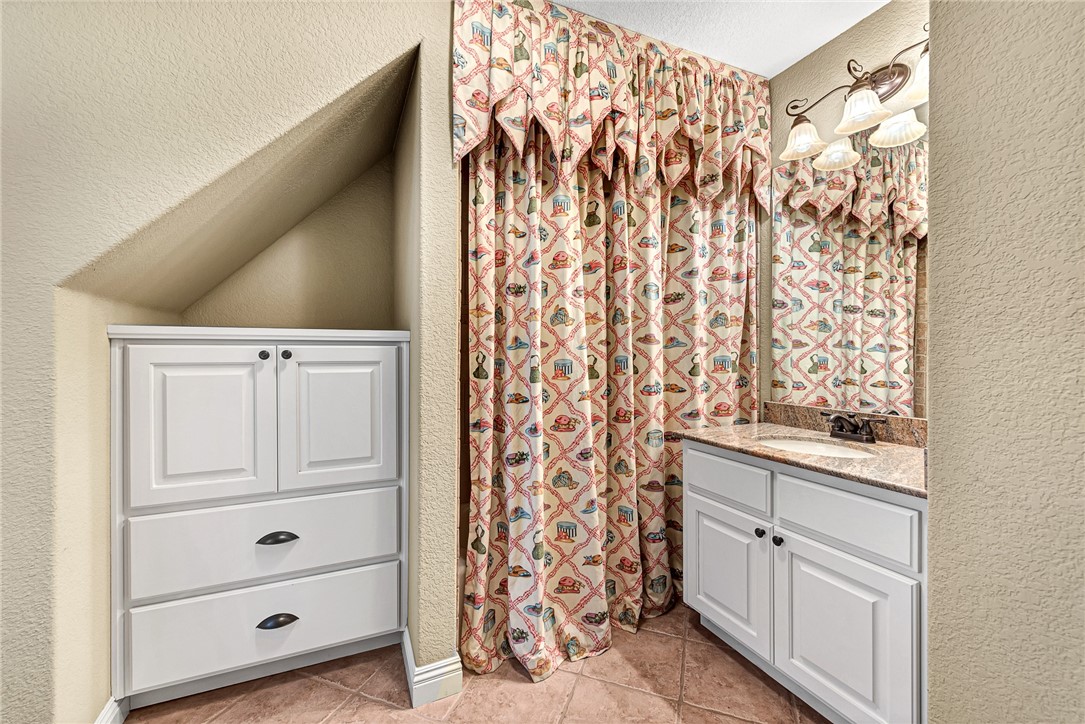 Ridgewood Sub Cave Spgs - Residential