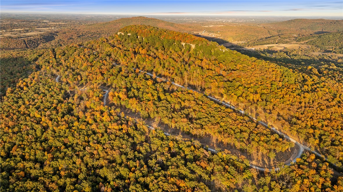 Round Mountain Estates - Land