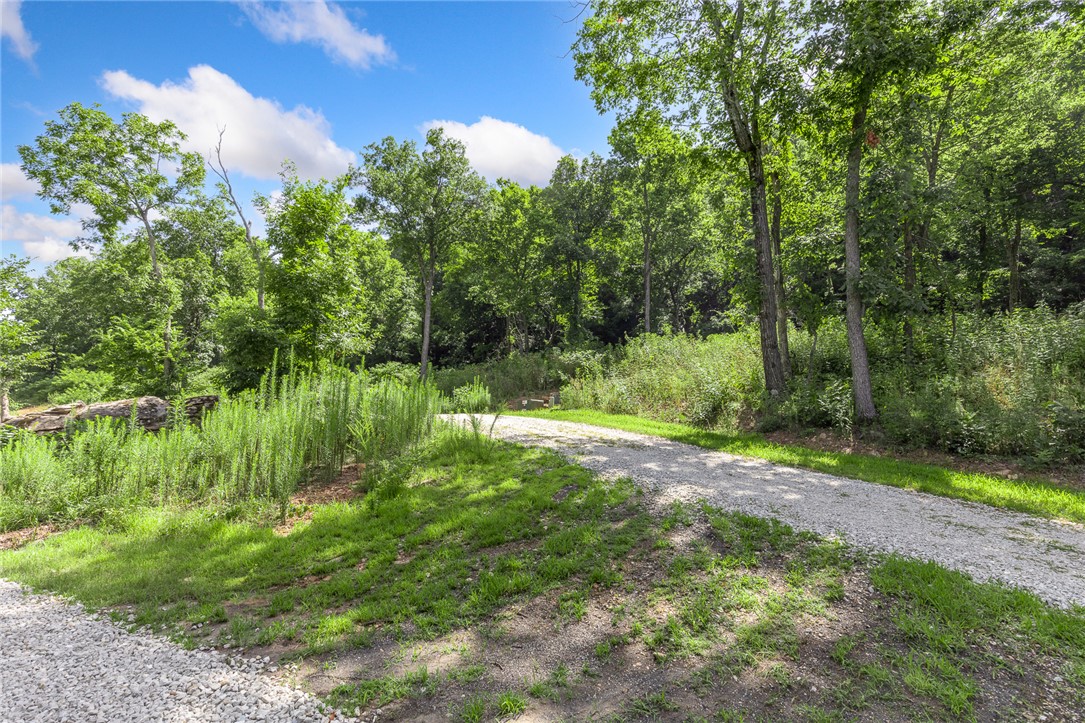 Round Mountain Estates - Land