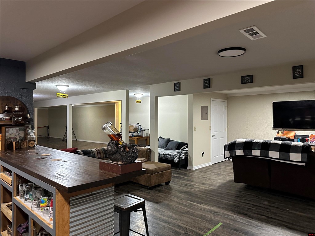Frost Point Est - Residential