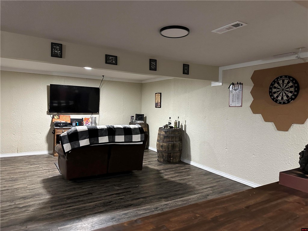 Frost Point Est - Residential