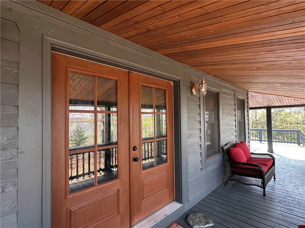 Frost Point Est - Residential