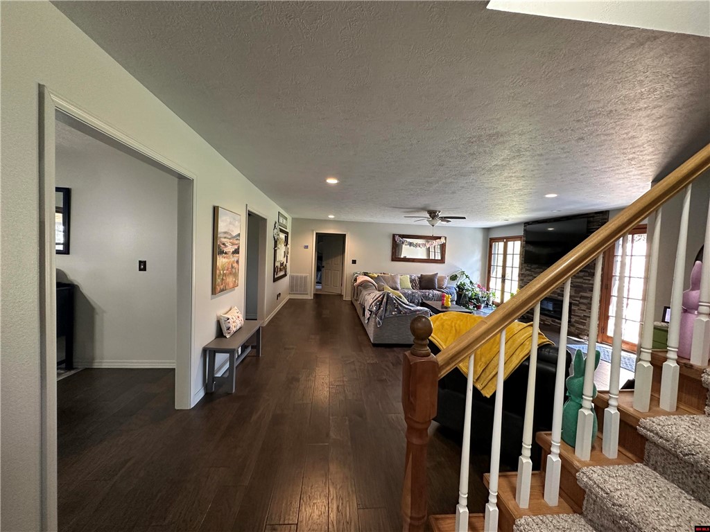 Frost Point Est - Residential