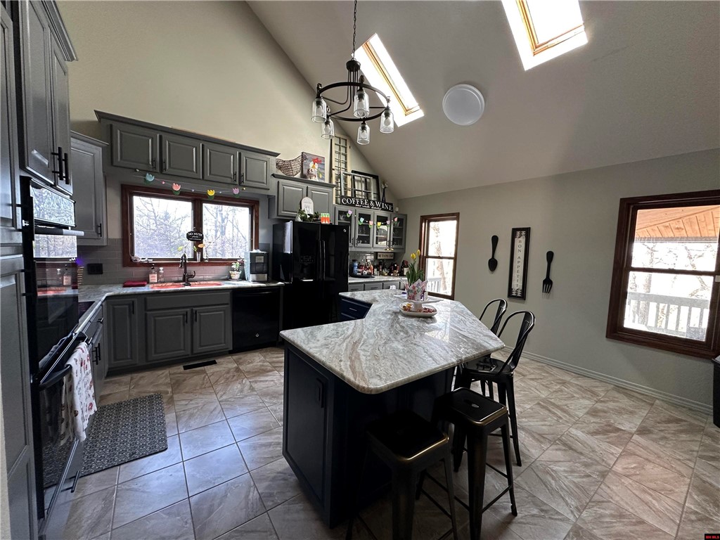 Frost Point Est - Residential