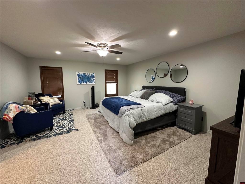 Frost Point Est - Residential