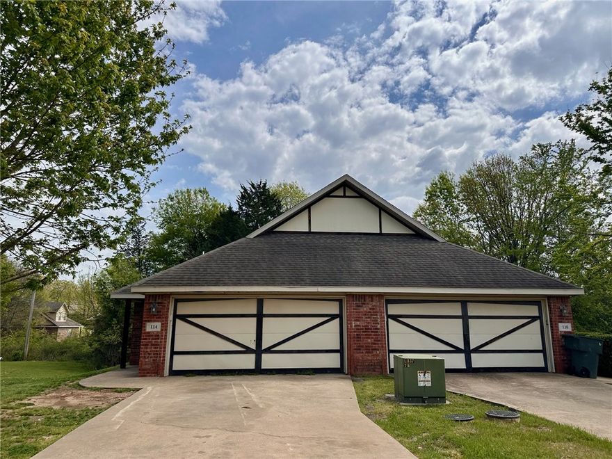 Excellent investment opportunity sitting approximately 2.5 miles from the University of Arkansas, minutes from downtown Fayetteville, and near schools & trails. Each side is 2 BR / 1 BA down and 1 BR / 1 BA up, along with an open living area with eat-in kitchen and laundry room under the stairs.  Finishes include tile countertops and LVP flooring.  Located walking distance to Happy Hollow Elem school, Fayetteville Virtual Academy, and Mt Sequoyah Trail Head of Paddock Preserve with Mt. Sequoyah Pavilion.  A strong option for both rental potential and owner-occupancy.