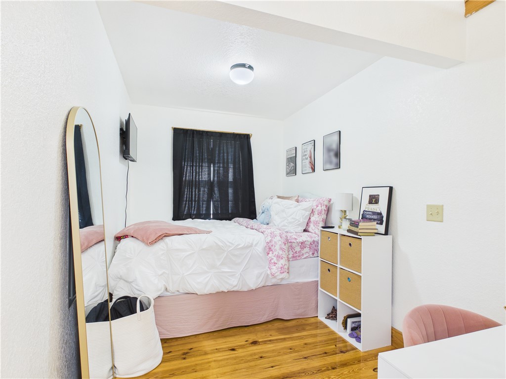 Railroad - Residential