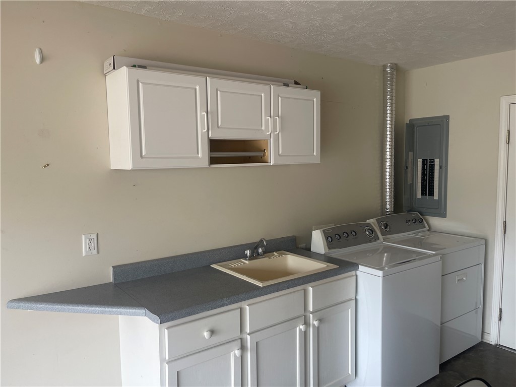 Park West Condominiums Phase 3 - Residential