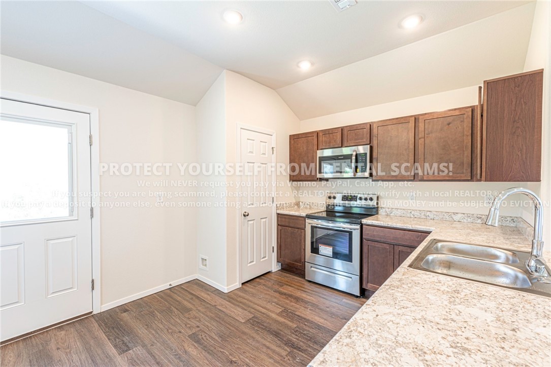 Park Meadows Ph Iv - Residential Lease