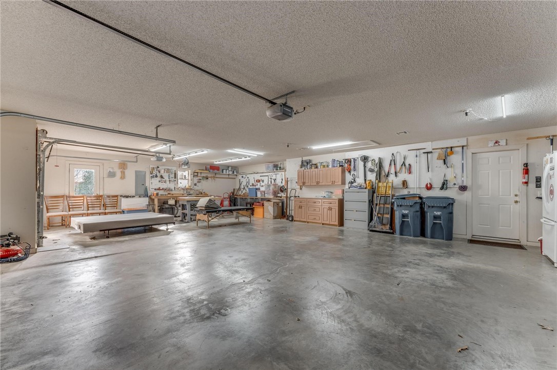 Pamona Sub Bvv - Residential