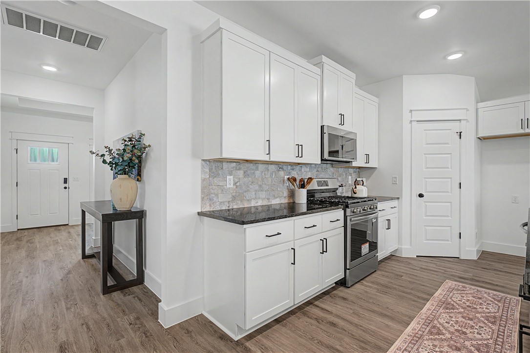 The Pines at Orchard Park - Residential