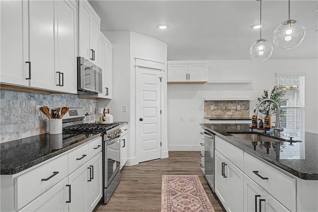 The Pines at Orchard Park - Residential