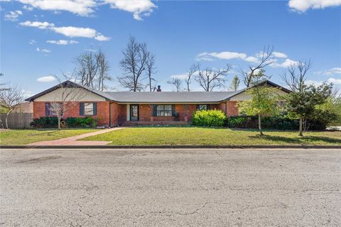 Photo of 1408 W Mimosa Street, Rogers, AR 72758 (MLS # 1339598)