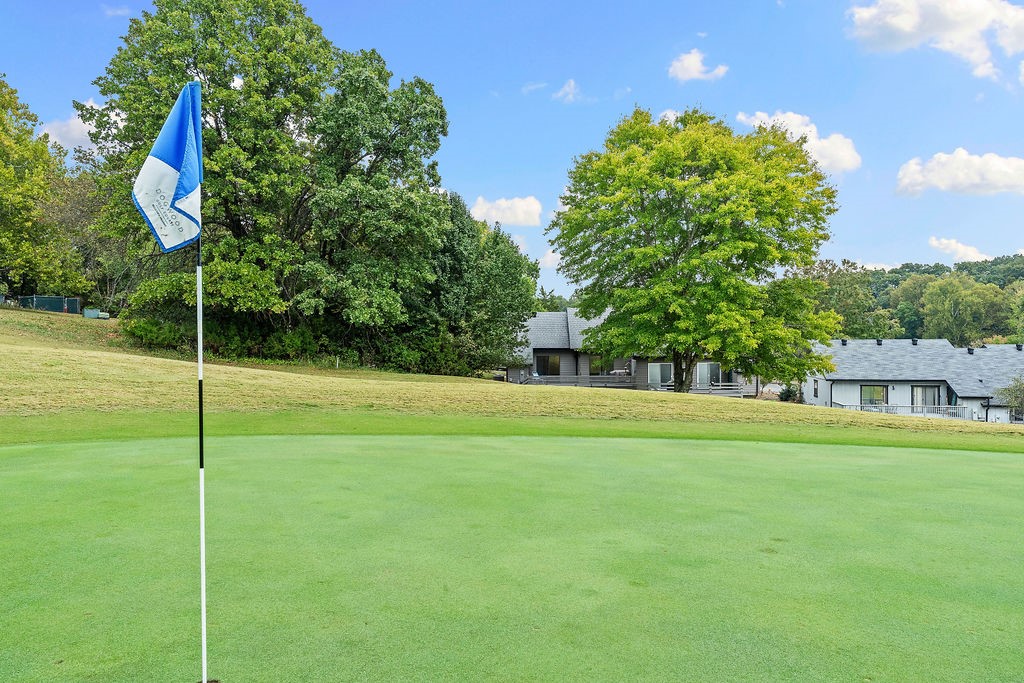 Metfield Courts Bvv - Residential