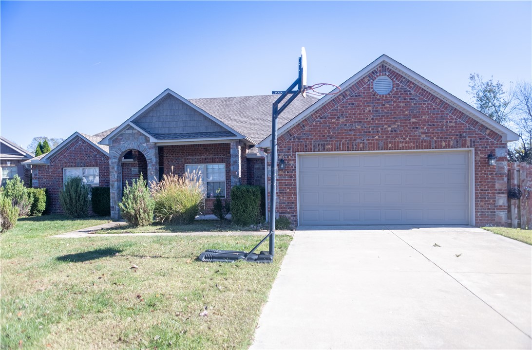 Edinburgh Sub Lowell - Residential