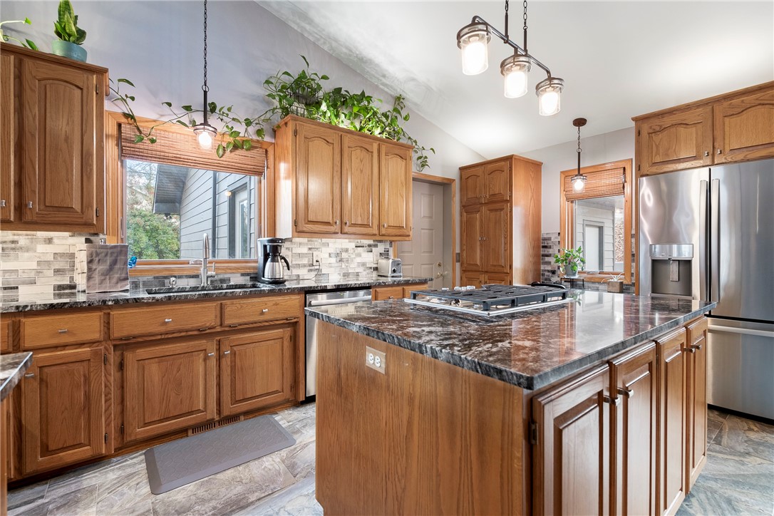 Annsborough Sub Bvv - Residential