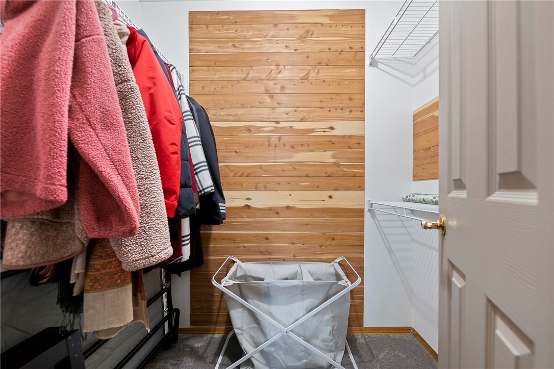 Annsborough Sub Bvv - Residential