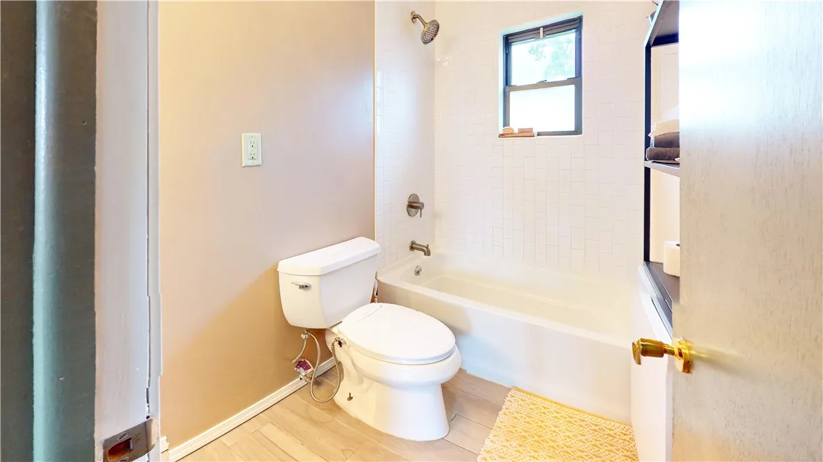 Rogers, Arkansas 72756, United States, 2 Bedrooms Bedrooms, ,1 BathroomBathrooms,Residential,Active,125580