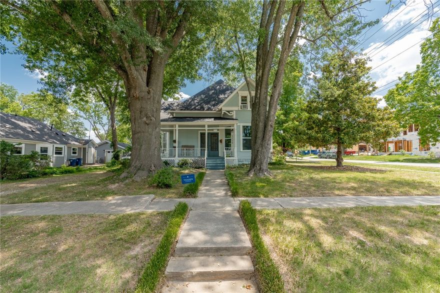 Beautifully updated Eastlake Victorian on a large corner lot. The charm remains in this 1900 home with a modern aesthetic in just the right places. The house has updated electric, refinished floors, all south facing windows on the lower level are new, 100% updated plumbing and extensive remodeling throughout. The home has just had a new roof and exterior paint and is in the process of having new gutters installed. New dual zone HVAC just installed and all duct work has been cleaned! Enjoy any of the 3 outdoor patio areas with mature trees surrounding the home all while being just a short walk or bike ride from many of the attractions that make Bentonville so unique! You can attend the free concerts on the momentary green, stroll downtown or to the 8th street market. Two blocks from The Momentary, two blocks from Thaden School, and one block to access the greenway. Schedule your private showing today.