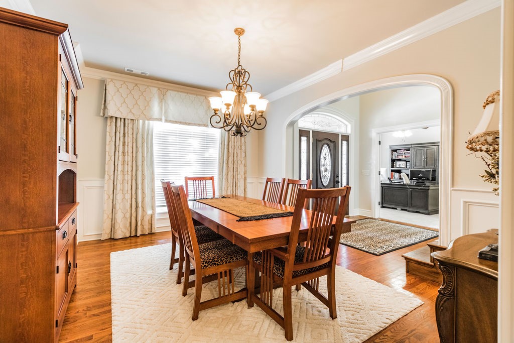 Windsor Manor - Residential