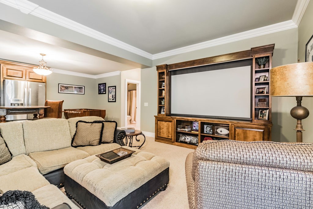 Windsor Manor - Residential