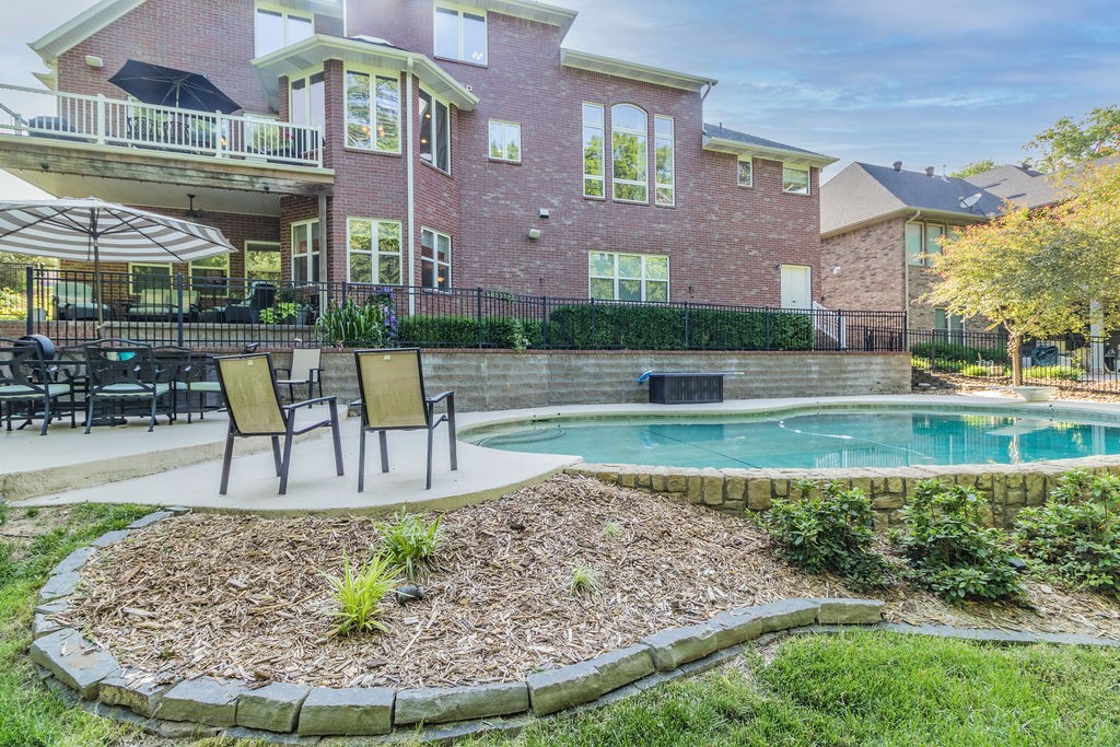 Windsor Manor - Residential