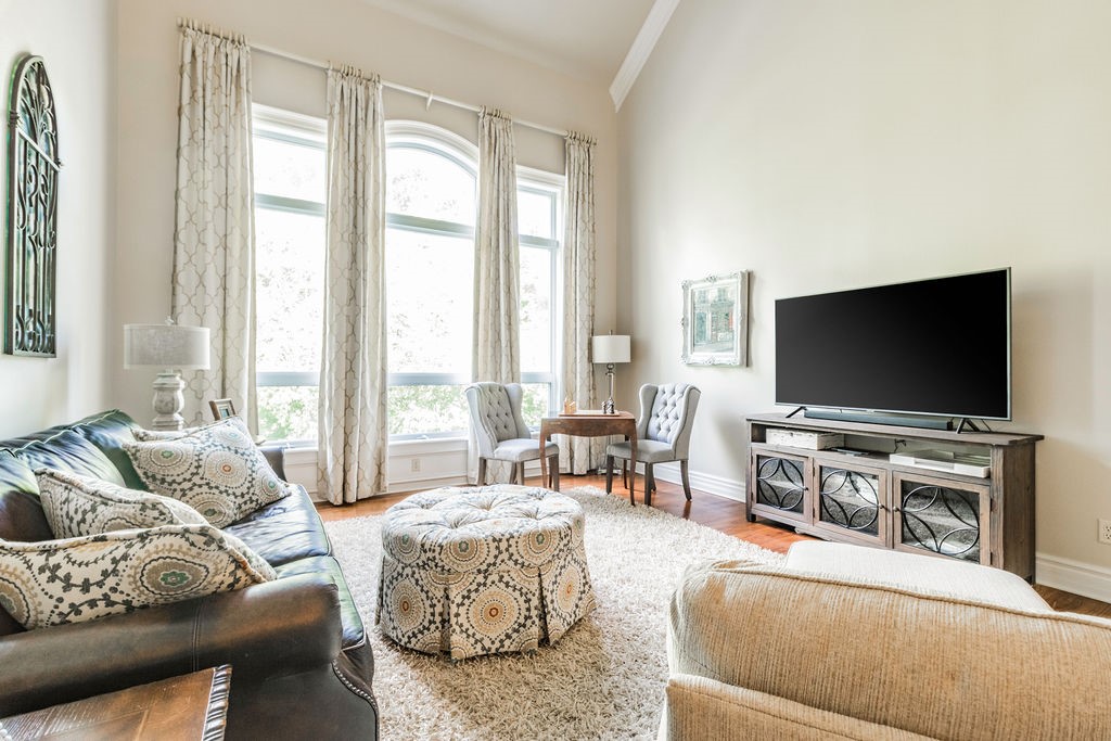 Windsor Manor - Residential